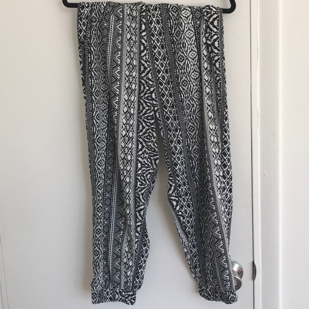 Patterned Joggers (Ankle Length)